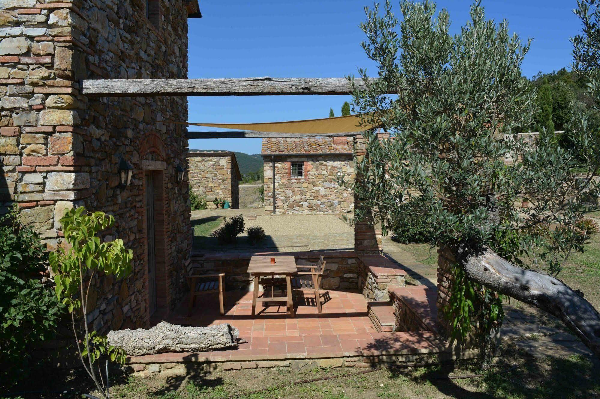 Borgo Le Moraiole Villa Massa Marittima Bagian luar foto