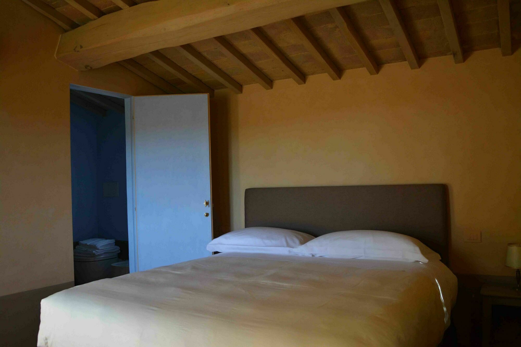 Borgo Le Moraiole Villa Massa Marittima Bagian luar foto